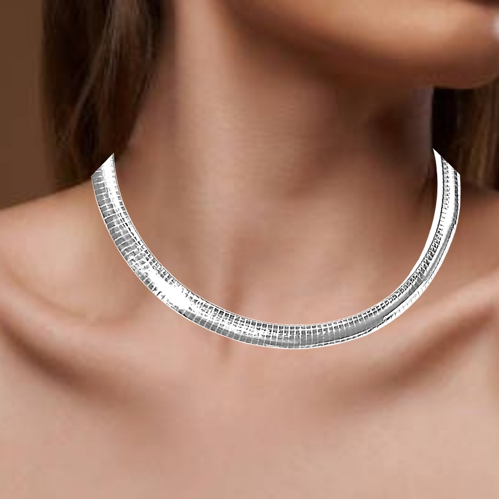 Italian Designer Sterling Silver Omega Choker/Necklace. NWOT